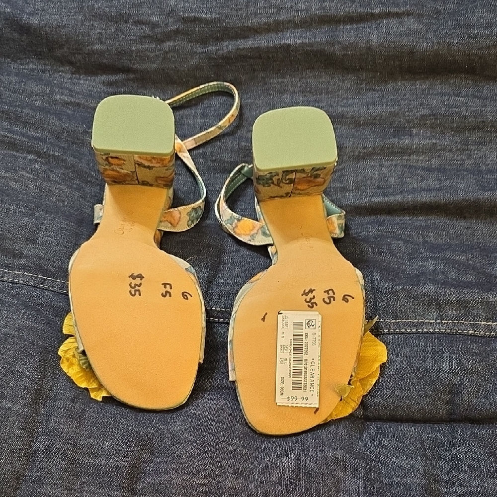 Circus by Sam Edelman Yellow Floral Sandals - Picture 3 of 3